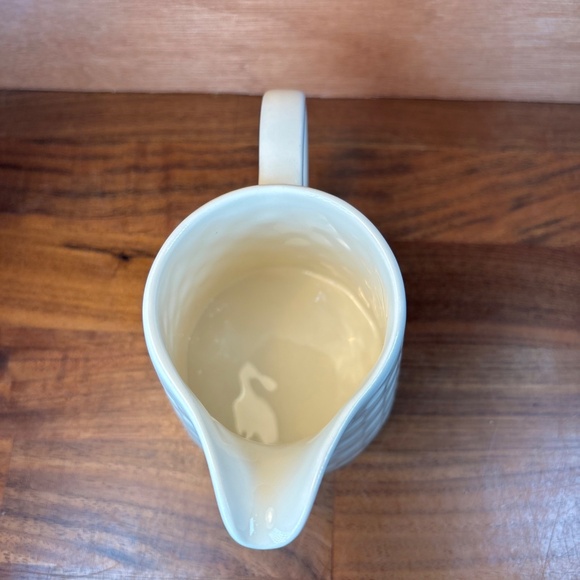 10 Strawberry Street White Creamer Sauce Server Basket Weave Porcelain 3.5” - Picture 5 of 9